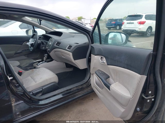 44752270 :رقم المزاد ، 2HGFB2F51FH547318 vin ، 2015 Honda Civic Lx مزاد بيع