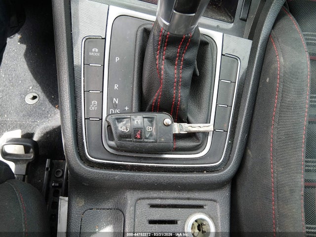 Продажа на аукционе авто 2016 Volkswagen Golf Gti S 4-door, vin: 3VW4T7AU0GM063283, номер лота: 44752272