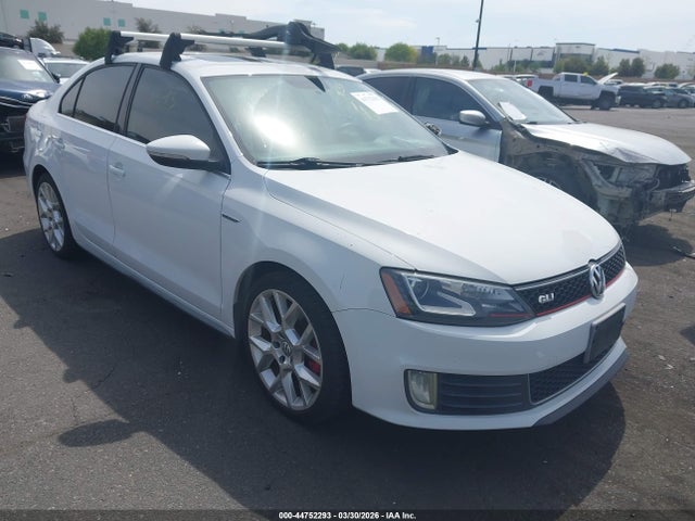 3VW4T7AJ7EM307059 auction archive image
