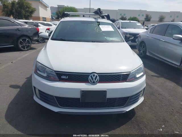 3VW4T7AJ7EM307059 Volkswagen Jetta Gli Edition 30 W/nav