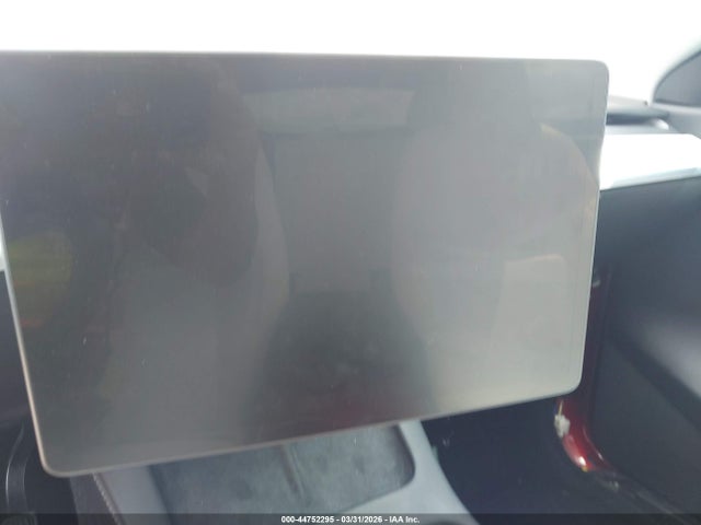 44752295 :رقم المزاد ، 5YJYGDEE9MF243713 vin ، 2021 Tesla Model Y Long Range Dual Motor All-wheel Drive مزاد بيع