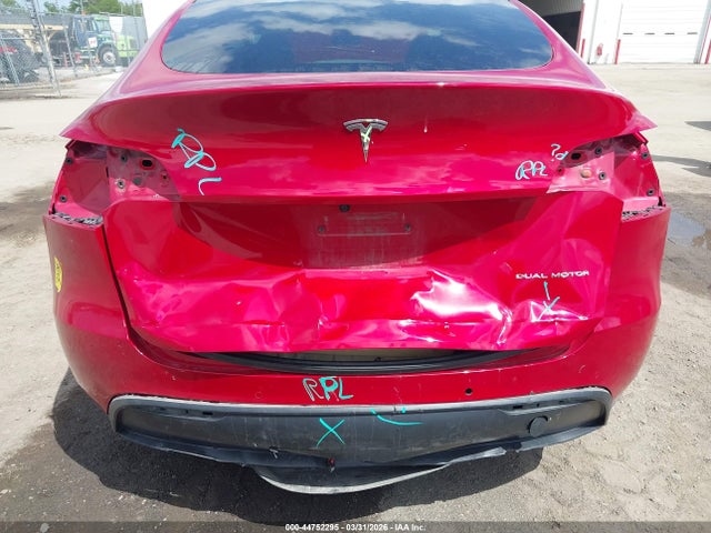 44752295 :رقم المزاد ، 5YJYGDEE9MF243713 vin ، 2021 Tesla Model Y Long Range Dual Motor All-wheel Drive مزاد بيع