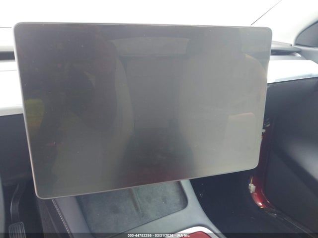 44752295 :رقم المزاد ، 5YJYGDEE9MF243713 vin ، 2021 Tesla Model Y Long Range Dual Motor All-wheel Drive مزاد بيع