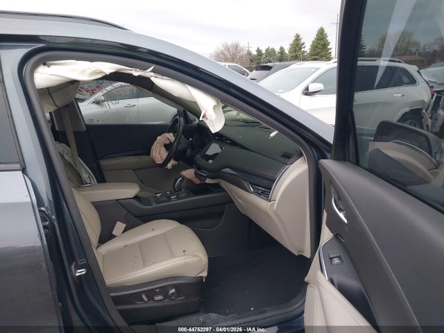 Продажа на аукционе авто 2019 Cadillac Xt4 Premium Luxury, vin: 1GYFZDR49KF129393, номер лота: 44752297