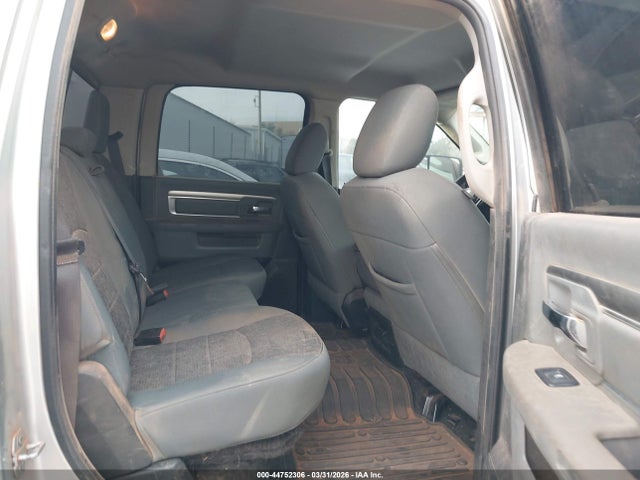 2015 RAM 2500 3C6UR5JJ4FG502405 Photo 7