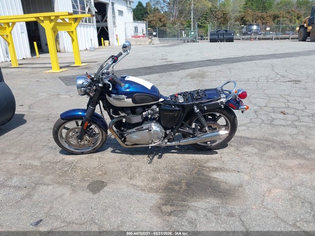 Продаж на аукціоні авто 2009 Triumph Motorcycle Bonneville, vin: SMT900K149T404994, номер лоту: 44752321