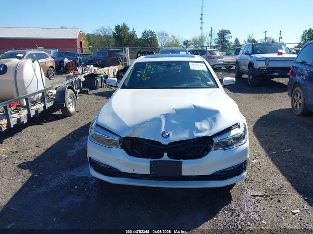 44752348 :رقم المزاد ، WBAJE7C3XHG478950 vin ، 2017 Bmw 540i Xdrive مزاد بيع