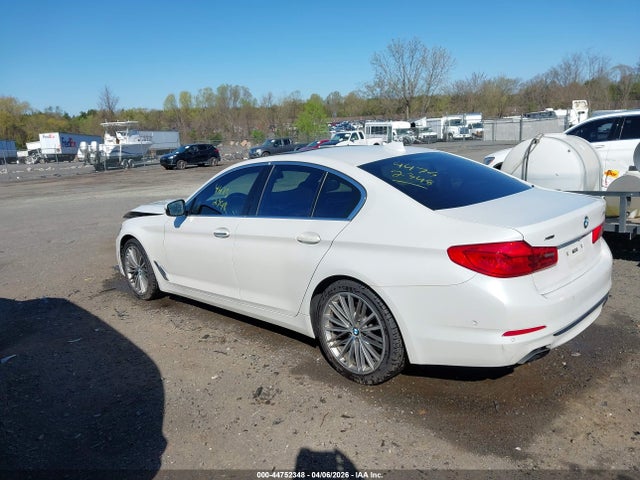 44752348 :رقم المزاد ، WBAJE7C3XHG478950 vin ، 2017 Bmw 540i Xdrive مزاد بيع
