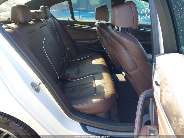 44752348 :رقم المزاد ، WBAJE7C3XHG478950 vin ، 2017 Bmw 540i Xdrive مزاد بيع