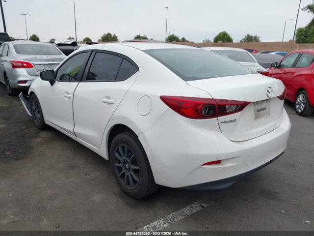 3MZBM1U7XFM228276 Mazda Mazda3 I Sport