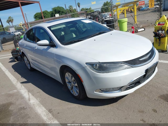 2015 CHRYSLER 200 1C3CCCCG3FN672939