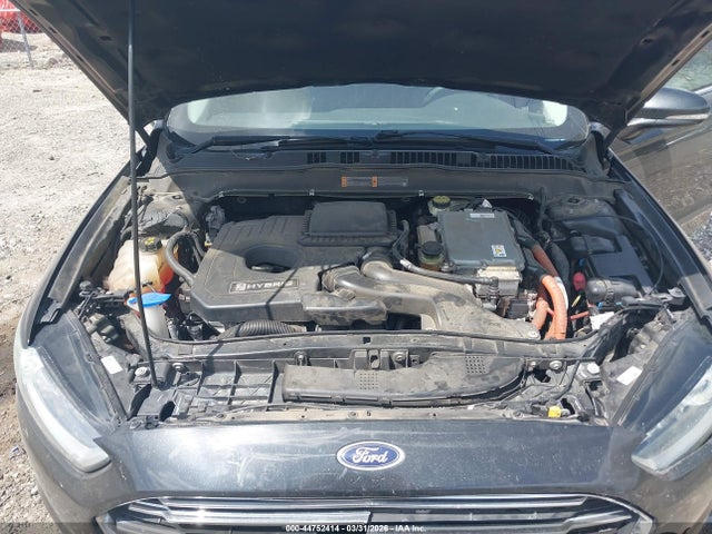 Auction sale of the 2014 Ford Fusion Hybrid Titanium, vin: 3FA6P0RU9ER304095, lot number: 44752414