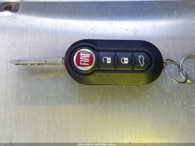 2013 FIAT 500 3C3CFFAR4DT689615 Photo 10