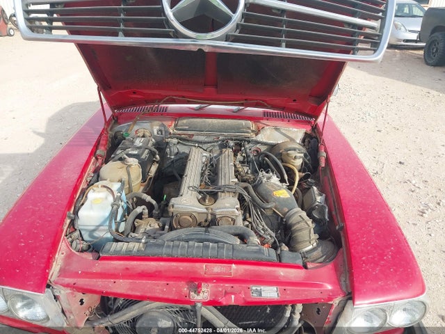 1980 Mercedes 280sl მანქანა იყიდება აუქციონზე, vin: 10704210008929, აუქციონის ნომერი: 44752428