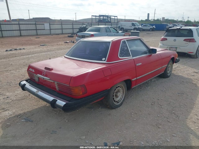 1980 Mercedes 280sl მანქანა იყიდება აუქციონზე, vin: 10704210008929, აუქციონის ნომერი: 44752428