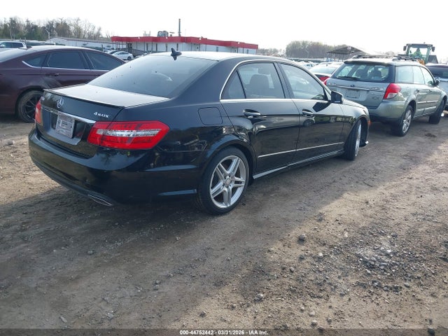 2013 Mercedes-benz E 350 4matic მანქანა იყიდება აუქციონზე, vin: WDDHF8JB8DA728588, აუქციონის ნომერი: 44752442