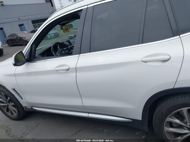 5UXTR7C56KLF23996 BMW X3 Sdrive30i