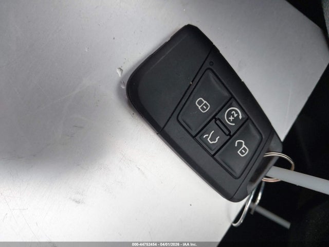 44752454 :رقم المزاد ، 3VVWX7B2XNM055316 vin ، 2022 Volkswagen Taos 1.5t Se مزاد بيع