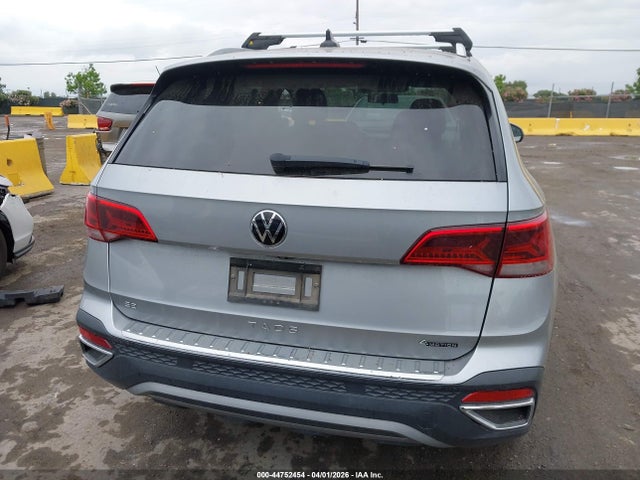 44752454 :رقم المزاد ، 3VVWX7B2XNM055316 vin ، 2022 Volkswagen Taos 1.5t Se مزاد بيع
