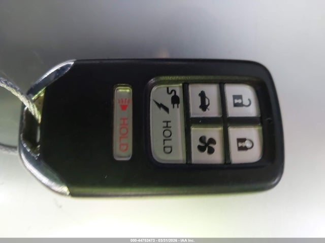 2018 HONDA CLARITY PLUG-IN HYBRID JHMZC5F33JC004863 Photo 10