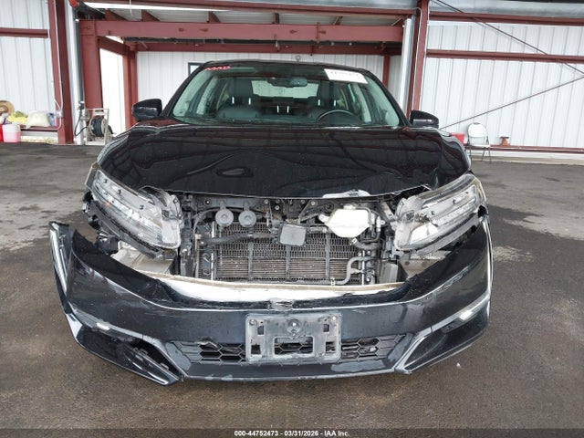 2018 HONDA CLARITY PLUG-IN HYBRID JHMZC5F33JC004863 Photo 5