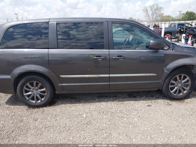 Продажа на аукционе авто 2015 Chrysler Town & Country S, vin: 2C4RC1HG0FR583271, номер лота: 44752487