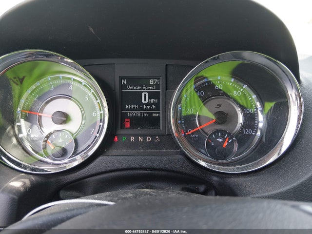 Продажа на аукционе авто 2015 Chrysler Town & Country S, vin: 2C4RC1HG0FR583271, номер лота: 44752487