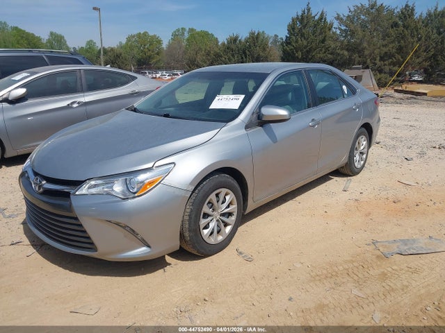 Aukcja sprzedaży 2015 Toyota Camry Le, vin: 4T4BF1FK5FR499483, numer aukcji: 44752490