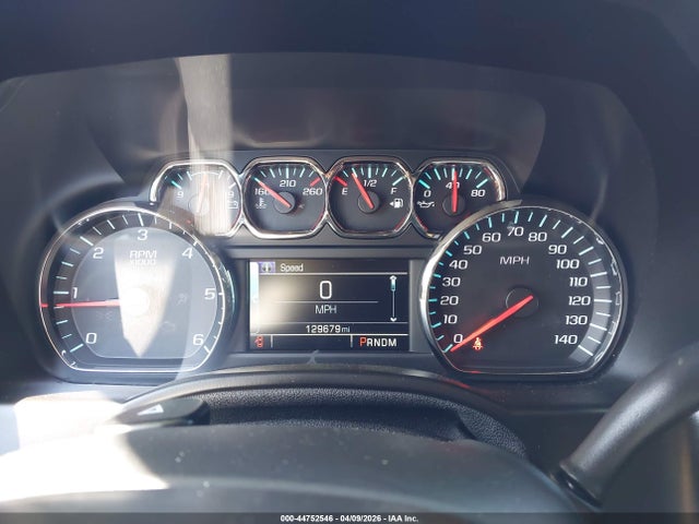 44752546 :رقم المزاد ، 1GNSKBKC9FR130747 vin ، 2015 Chevrolet Tahoe Lt مزاد بيع