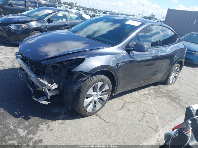 2024 Tesla Model Y Long Range Dual Motor All-wheel Drive მანქანა იყიდება აუქციონზე, vin: 7SAYGDEE8RA218969, აუქციონის ნომერი: 44752559