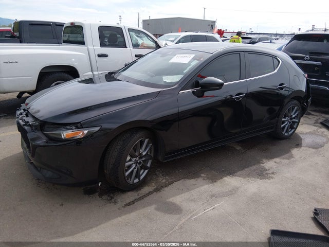 JM1BPAKM1P1614568 Mazda Mazda3 2.5 S Select