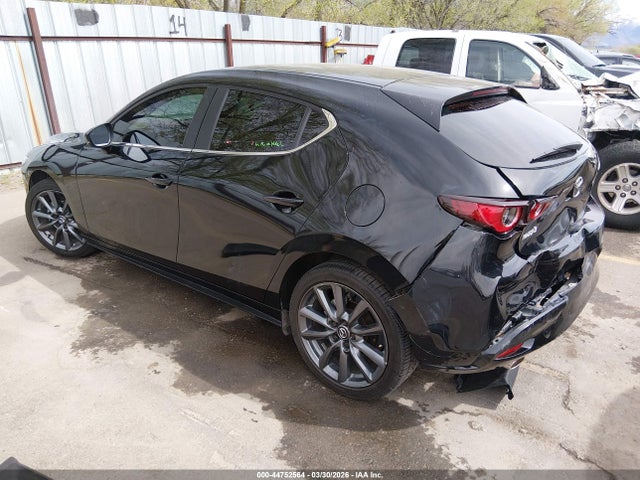 JM1BPAKM1P1614568 Mazda Mazda3 2.5 S Select