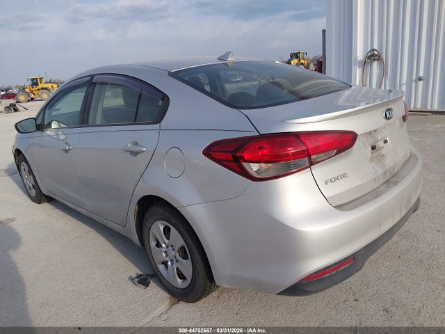 44752567 :رقم المزاد ، 3KPFK4A73HE026375 vin ، 2017 Kia Forte Lx مزاد بيع