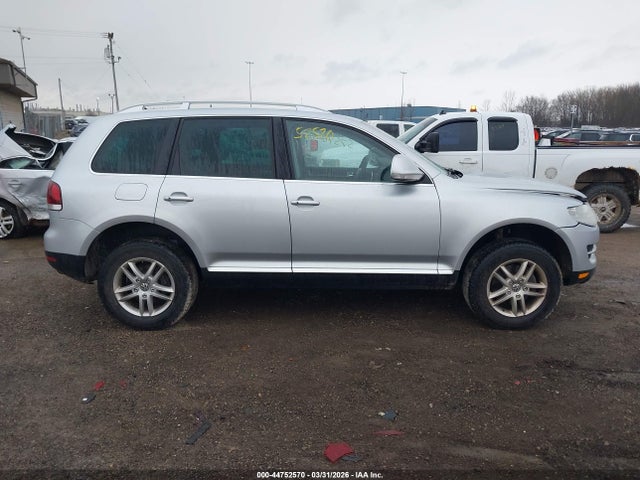 2010 Volkswagen Touareg Vr6 Fsi მანქანა იყიდება აუქციონზე, vin: WVGBF7A95AD001728, აუქციონის ნომერი: 44752570