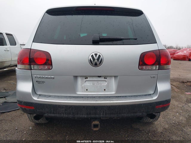 2010 Volkswagen Touareg Vr6 Fsi მანქანა იყიდება აუქციონზე, vin: WVGBF7A95AD001728, აუქციონის ნომერი: 44752570