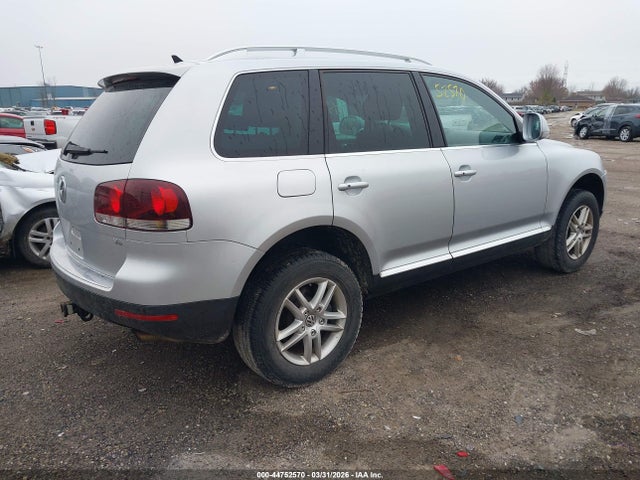 2010 Volkswagen Touareg Vr6 Fsi მანქანა იყიდება აუქციონზე, vin: WVGBF7A95AD001728, აუქციონის ნომერი: 44752570