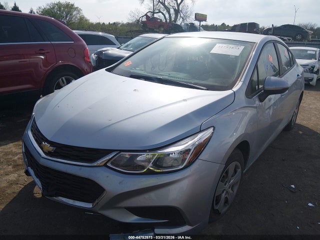 Aukcja sprzedaży 2018 Chevrolet Cruze Ls Auto, vin: 1G1BC5SM8J7192220, numer aukcji: 44752573