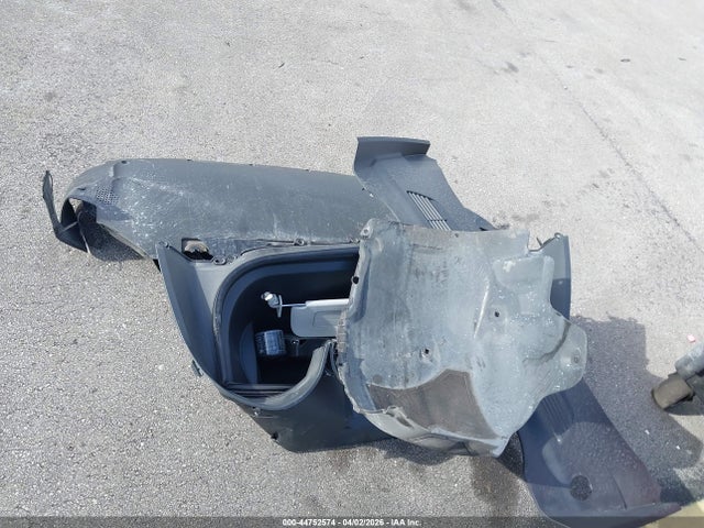 2021 Tesla Model Y Long Range Dual Motor All-wheel Drive მანქანა იყიდება აუქციონზე, vin: 5YJYGDEE9MF062885, აუქციონის ნომერი: 44752574