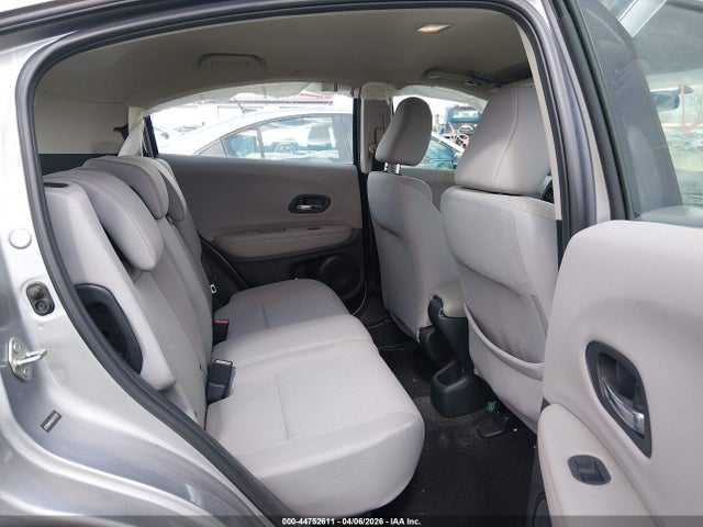 2018 HONDA HR-V 3CZRU6H3XJG723732 Photo 7