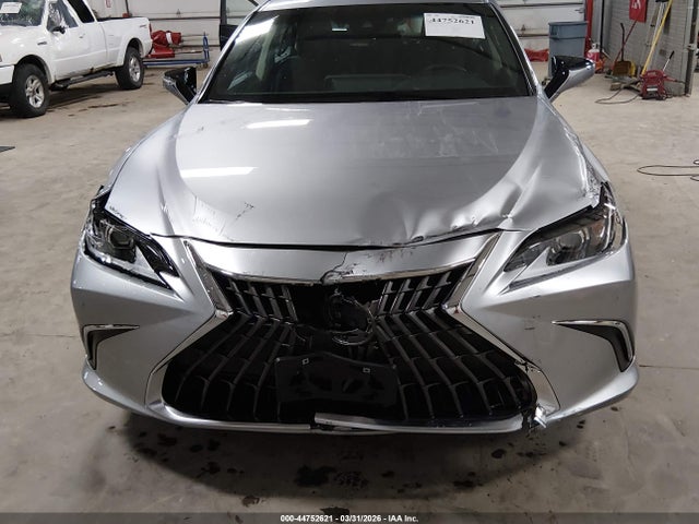 44752621 :رقم المزاد ، 58AD11D18NU008925 vin ، 2022 Lexus Es 250 مزاد بيع