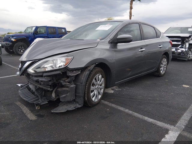 Nissan Sentra 2016 3N1AB7AP8GY261320 Image 2