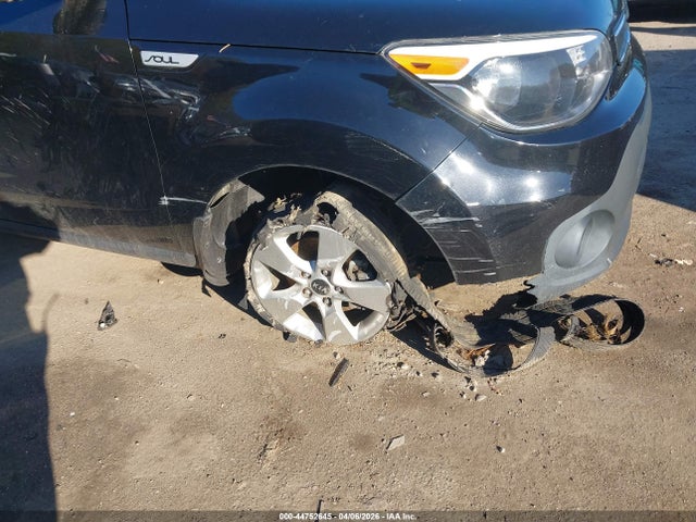 Продаж на аукціоні авто 2018 Kia Soul, vin: KNDJN2A28J7505746, номер лоту: 44752645