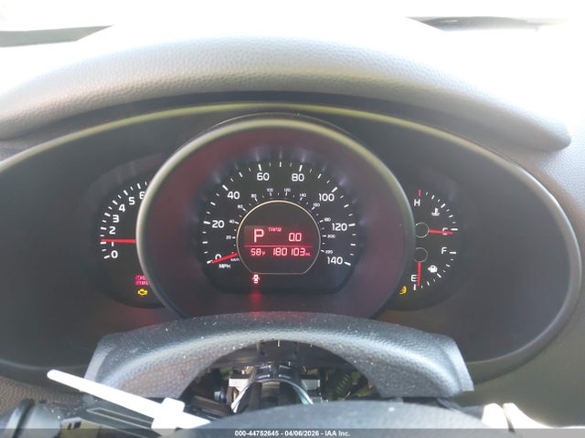 Продаж на аукціоні авто 2018 Kia Soul, vin: KNDJN2A28J7505746, номер лоту: 44752645