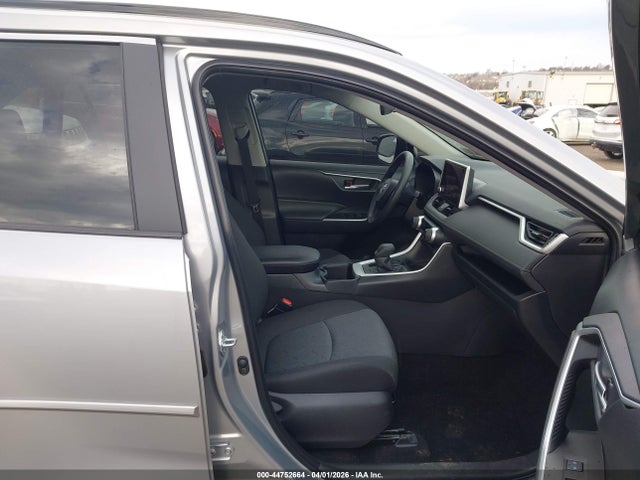 2T3P1RFV0SW613592 Toyota Rav4 Xle