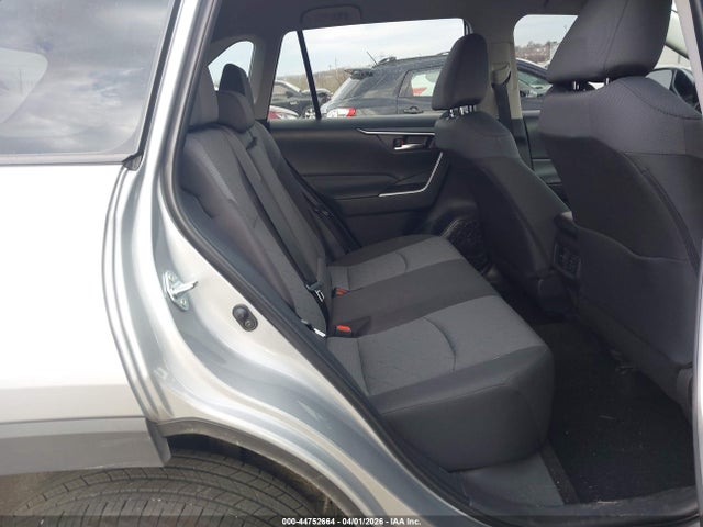 2T3P1RFV0SW613592 Toyota Rav4 Xle