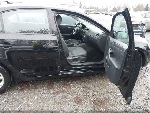 2011 Volkswagen Jetta 2.5l Se მანქანა იყიდება აუქციონზე, vin: 3VWDX7AJ9BM329533, აუქციონის ნომერი: 44752667