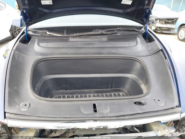 7SAYGDED7TF405945 Tesla Model Y