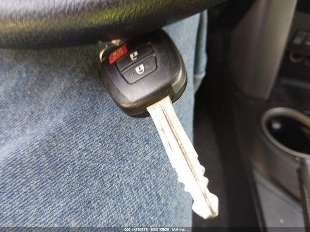 Aukcja sprzedaży 2017 Toyota Rav4 Le, vin: 2T3BFREV8HW587863, numer aukcji: 44752675