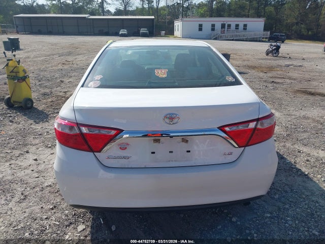 4T1BF1FK0HU395125 Toyota CAMRY LE