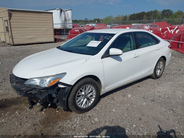 4T1BF1FK0HU395125 Toyota CAMRY LE
